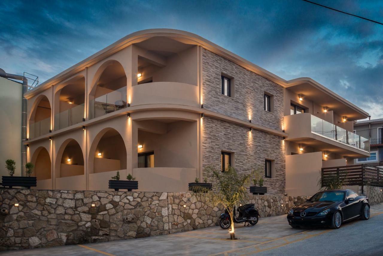 Abaton Luxury Aparthotel